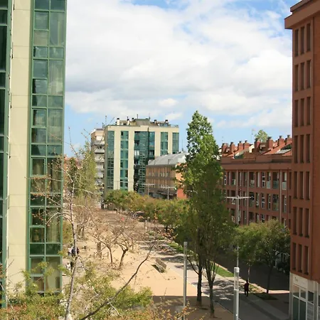 Luminoso Y Bien Ubicado En La Zona Olimpica De Barcelona Apartment *